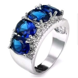 Oval Cut White Topaz Gemstone Silver Ring